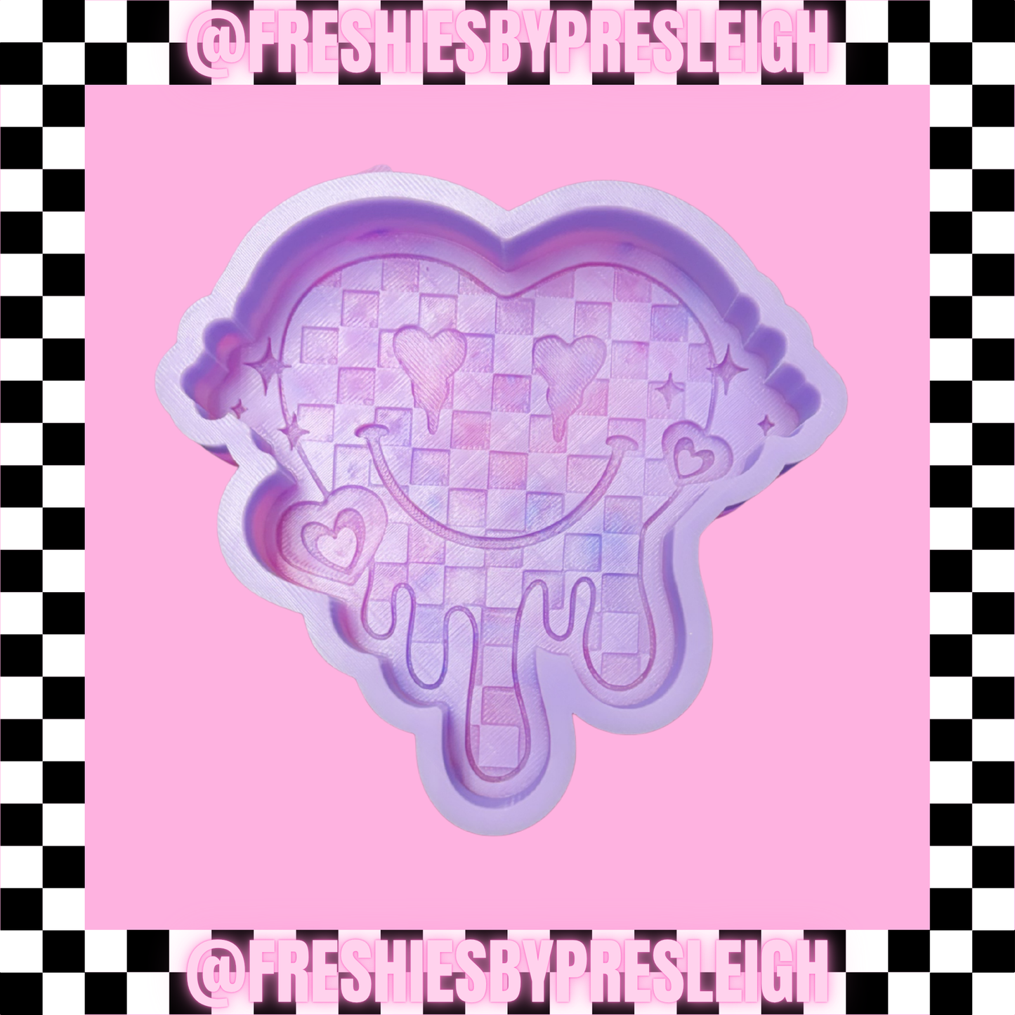 Checkered Heart Drip Smiley Freshie Mold