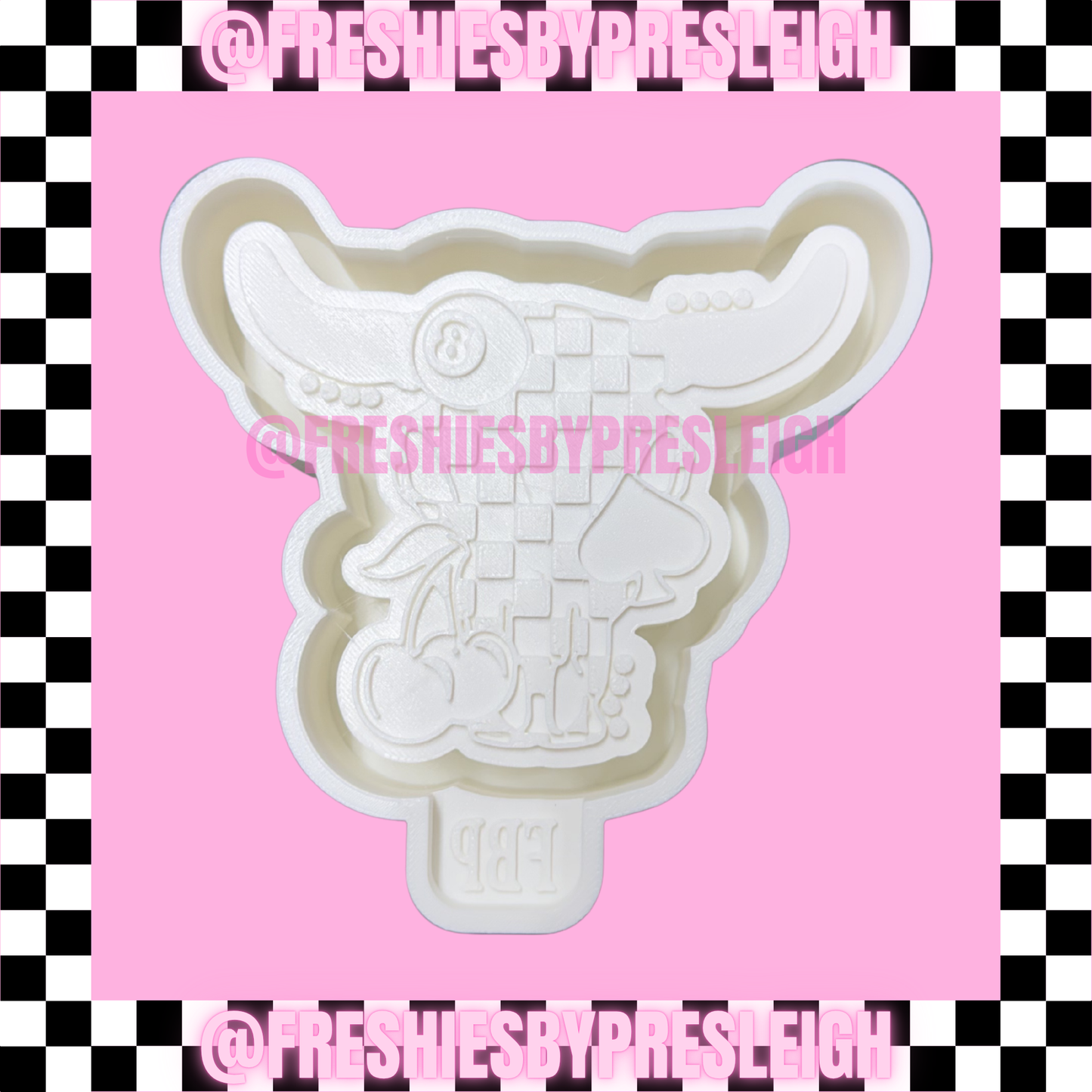 Punchy Bull Freshie Mold