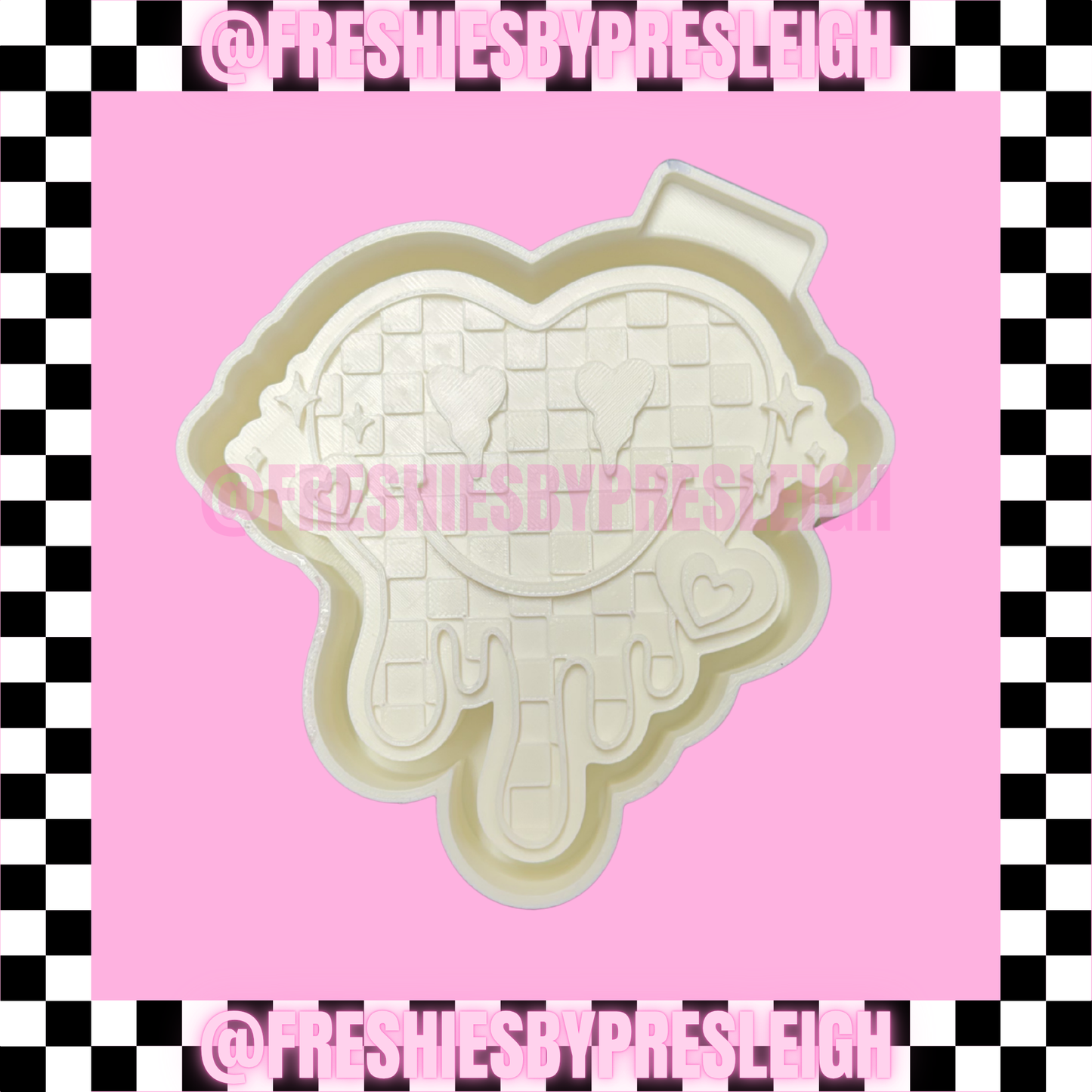 Checkered Heart Drip Smiley Freshie Mold